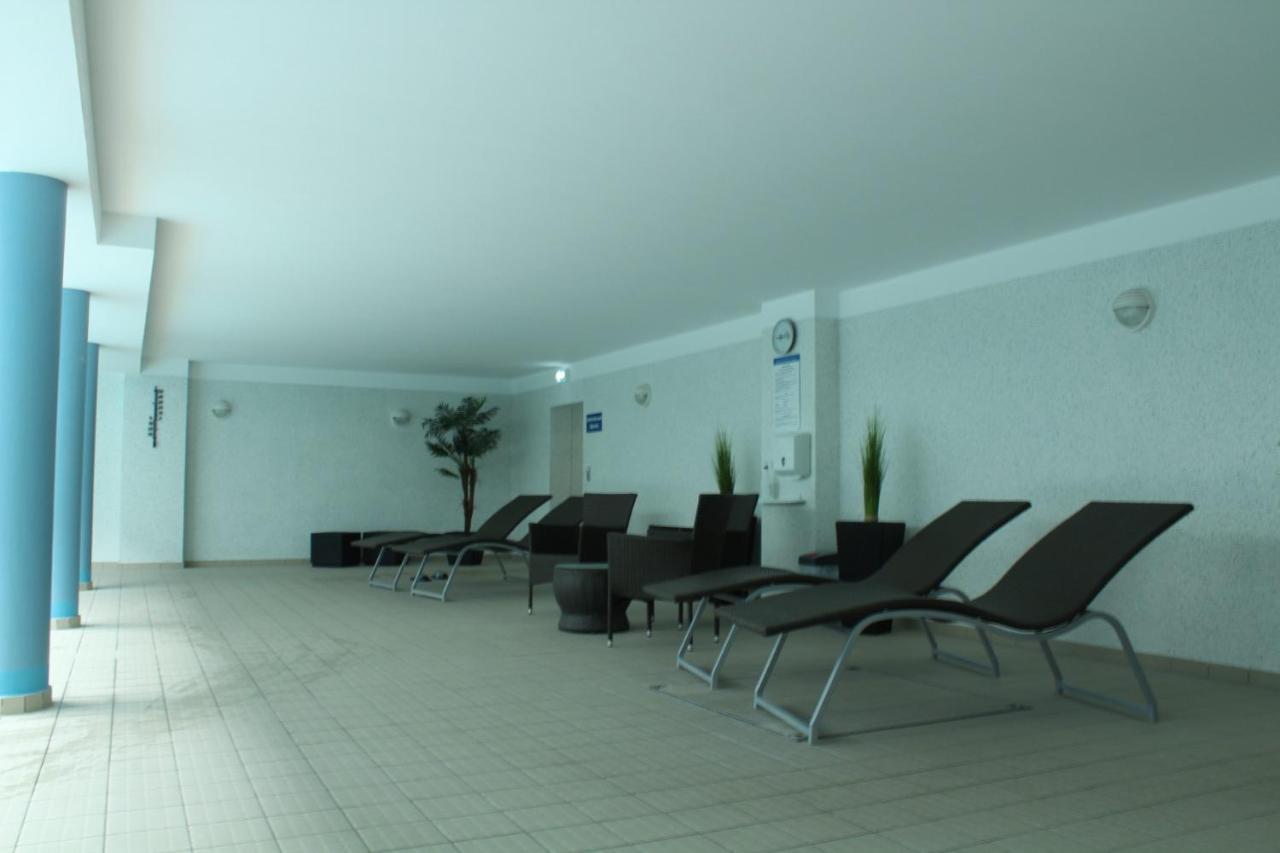 Residenz Rosengrund Mit Schwimmbad Und Sauna 부숨 외부 사진