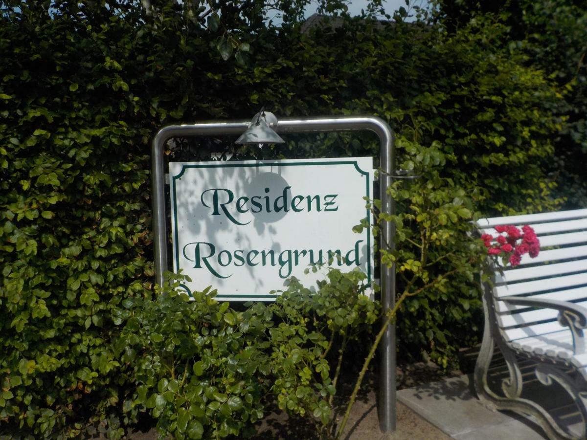 Residenz Rosengrund Mit Schwimmbad Und Sauna 부숨 외부 사진